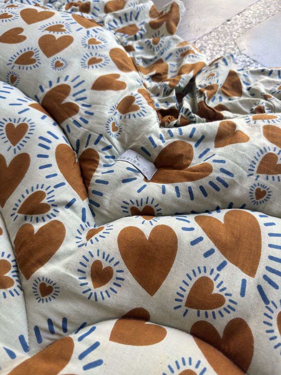 Close view of the Rust Heart mat