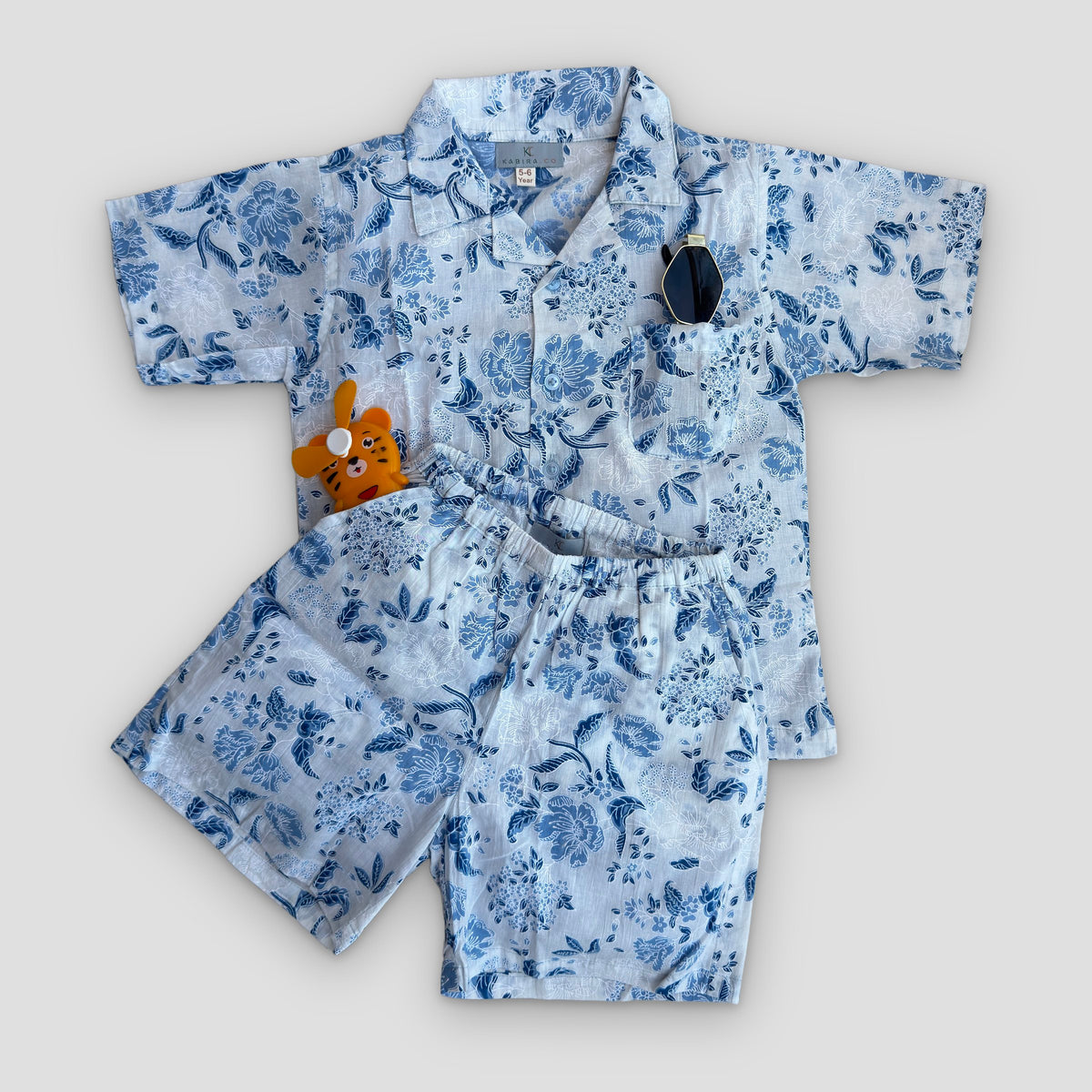 Cotton Co-Ord Set in Blue Floral, real photo