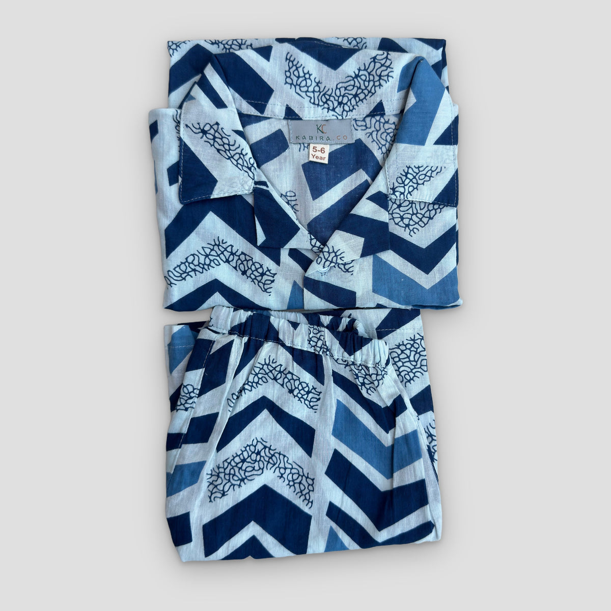 Cotton Co-Ord Set in Indigo Chevron, real photo