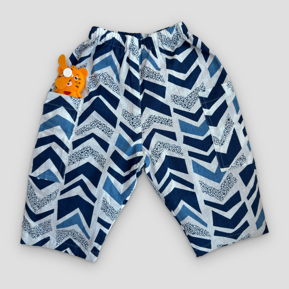 Double-layer Cotton Pant in Indigo Chevron, real photo: chevron side, flat