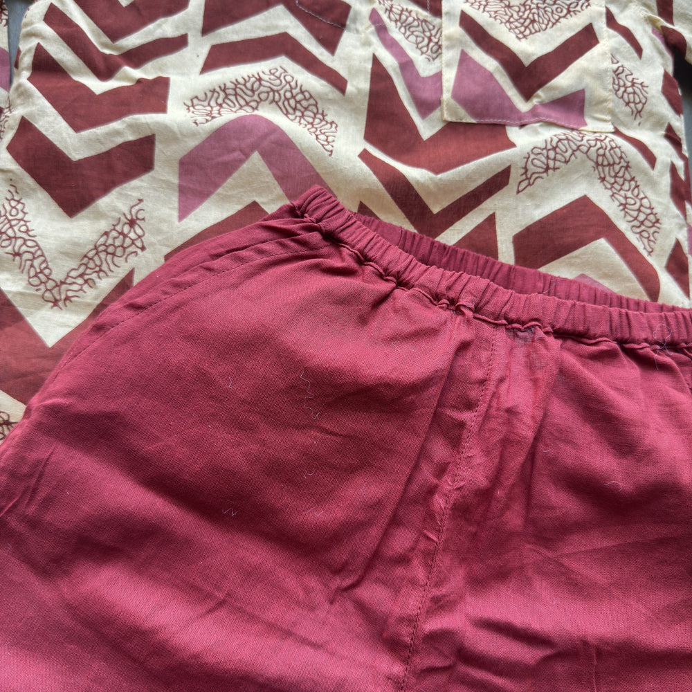 Kids Cotton Kurta Set in Rosewood Chevron, real photo: maroon pant waistband with kurta